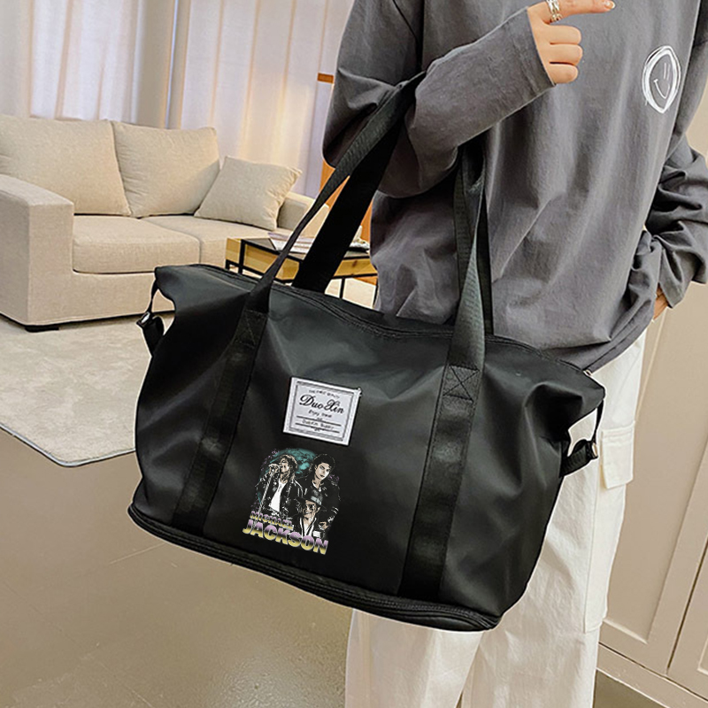 Дорожная сумка-даффл Майкла Дж – обзор и цена Anime Tote Bag